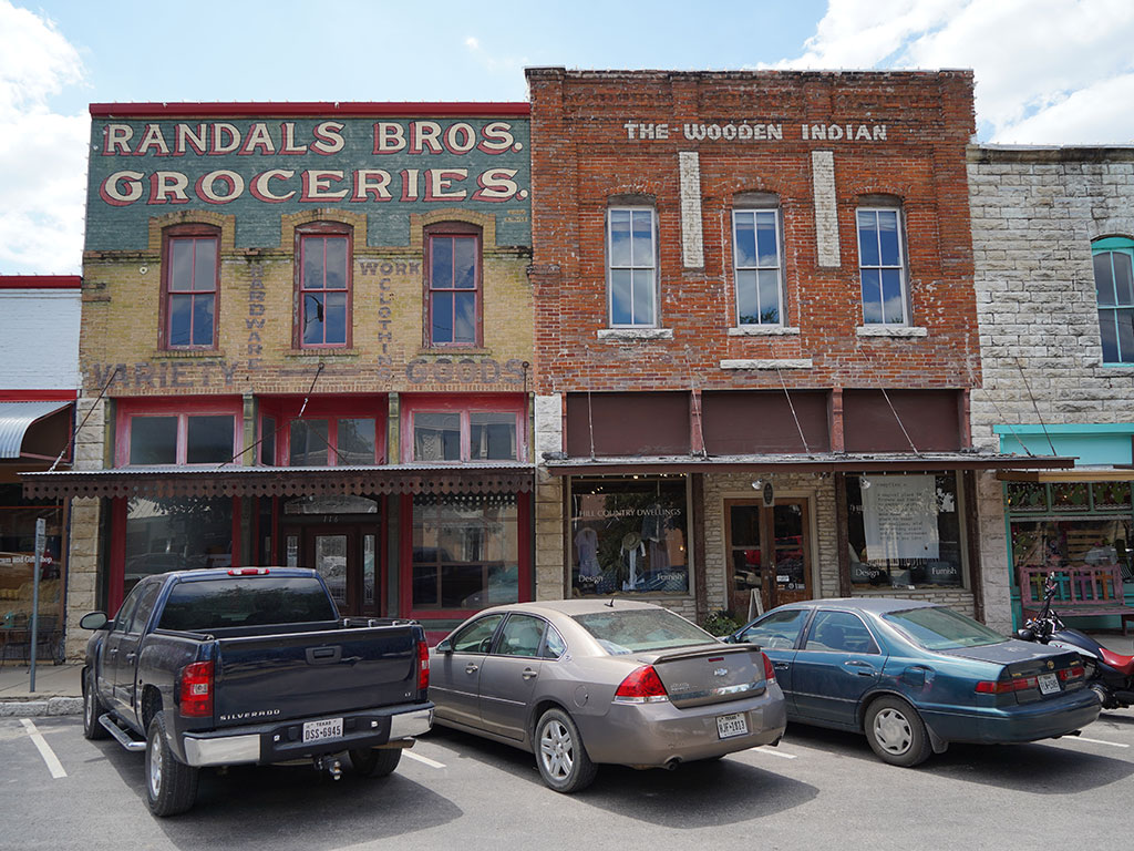 Welcome Summer Outdoor Market in Downtown Hico - Visit Hico, Texas