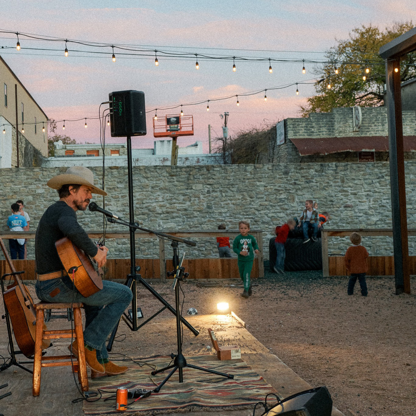 Live Music at Green Canoe